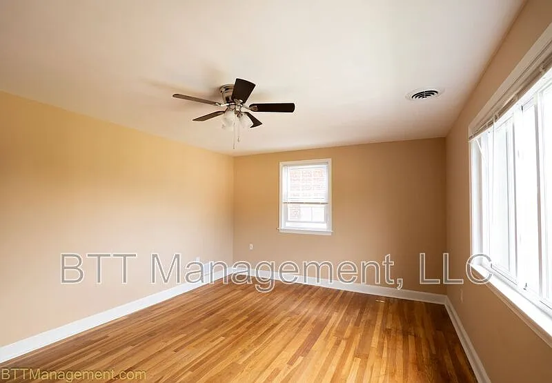 2 bed, 1.0 bath, 750 sqft, $1,650 — Photo 2