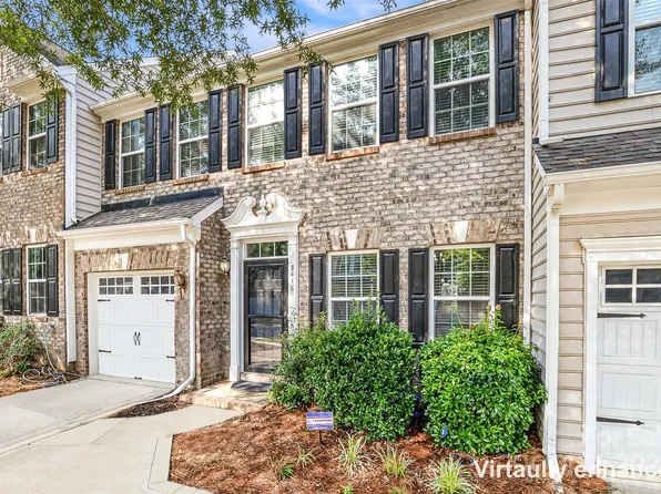 9416 Alice McGinn Dr, Charlotte, NC 28277