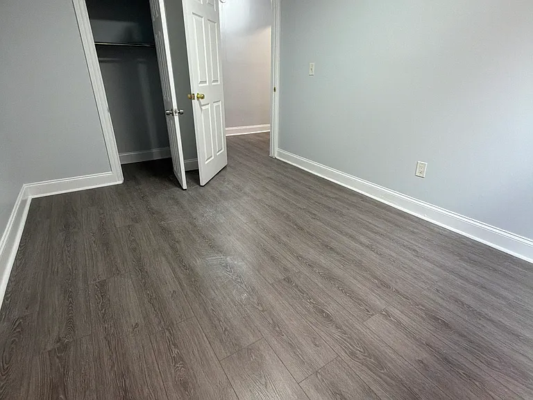 247 N 4th St #2 — Photo 16