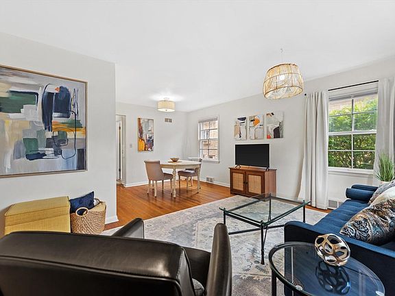 5th image of 8811 W Hawthorne AVENUE #8813