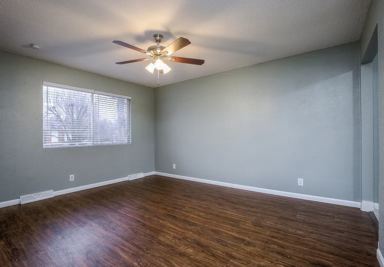 514 NE Corder St #B — Photo 10
