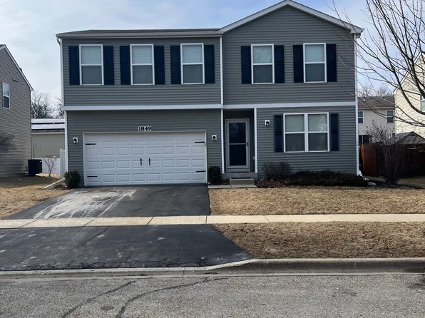 1849 Powers Rd, Woodstock, IL 60098