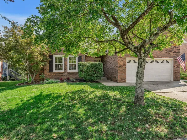 6933 Somerset Farms Cir, Nashville, TN 37221