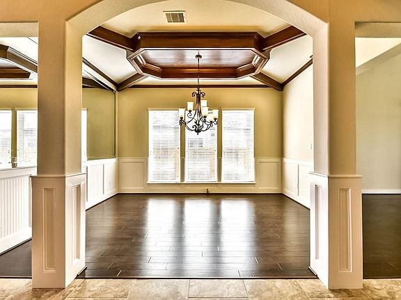 5th image of 3228 Tamara Creek Ln