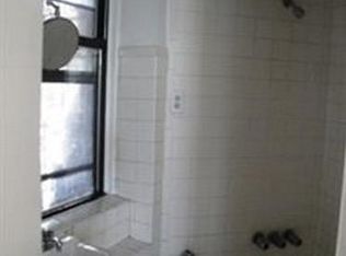 204 Spring St APT 8, New York, NY 10012