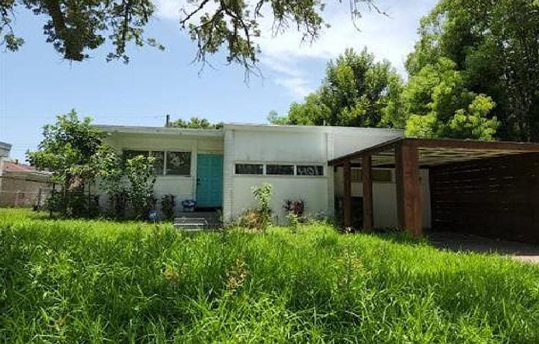 1st image of 4009 Avenue O 1/2