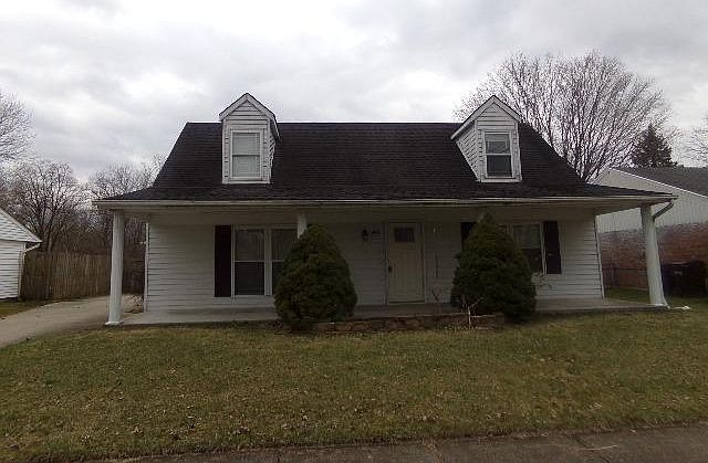 1st image of 90 Patti Dr