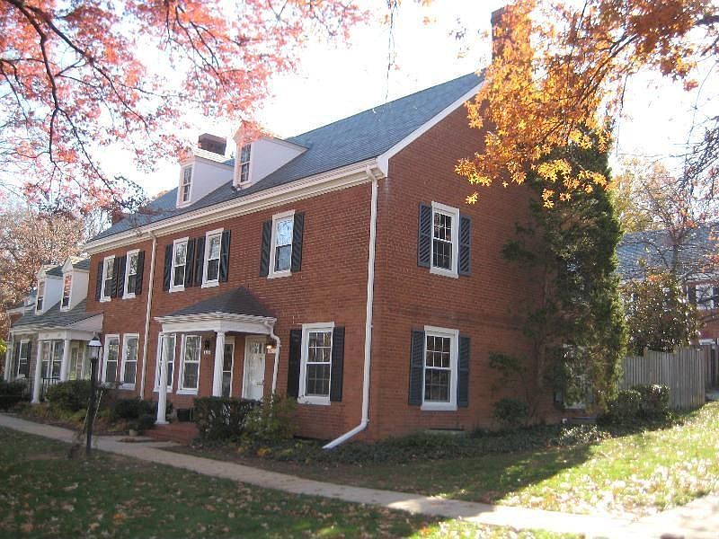 1st image of 3131 S Stafford St