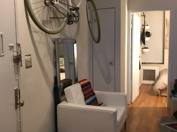 144 Sullivan Street image 2 of 7