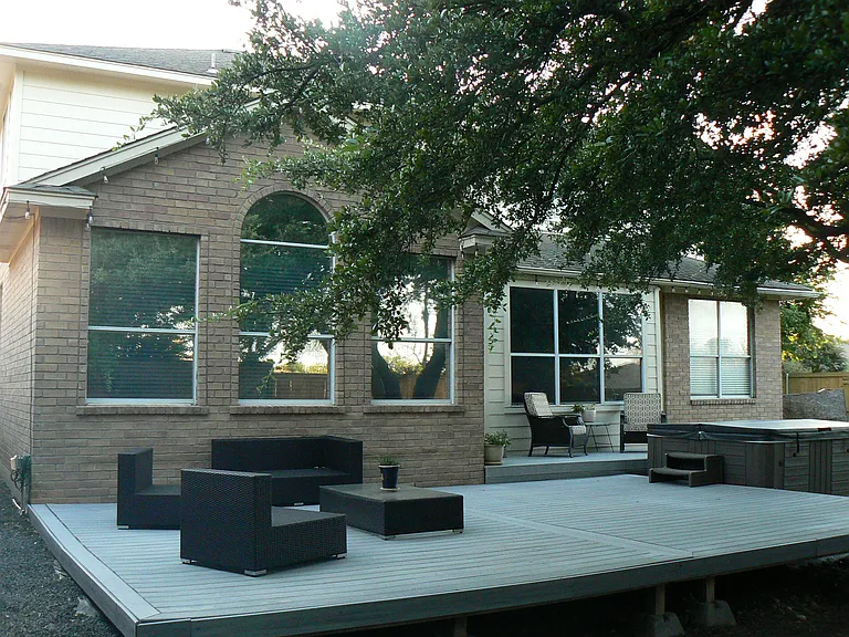 2122 Wheaton Trl — Photo 37