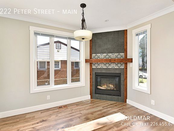 4th image of 3222 Peter St