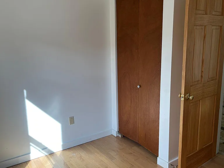 69 N Prospect St #1 — Photo 5