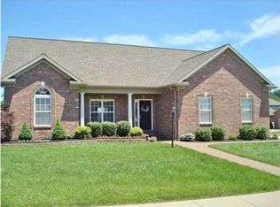 9288 Emily Ct, Newburgh, IN 47630