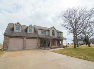 498 N Linwood Beach Rd, Linwood, MI 48634