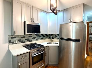 3080 41st St APT 1, Astoria, NY 11103