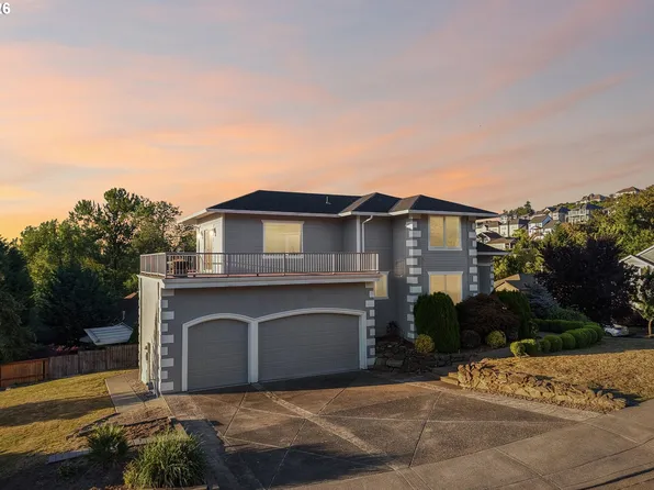 1727 NW Ogden St, Camas, WA 98607