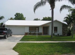5373 Fox Valley Trl, Lake Worth, FL 33463