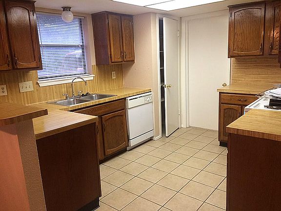 2nd image of 16223 Paso Dobble Dr