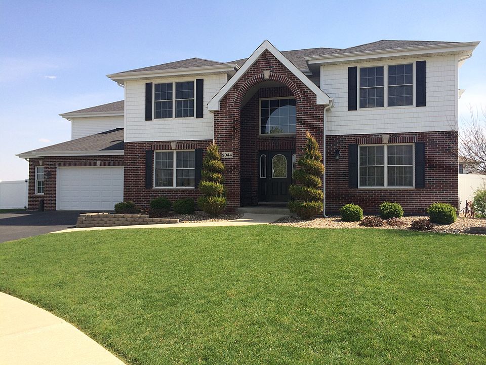 1st image of 2044 Laura Ct