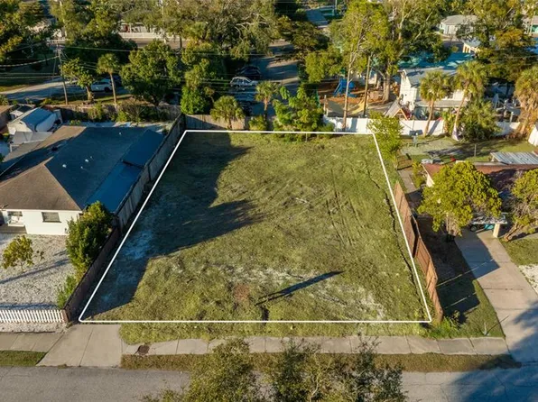 2119 Bougainvillea St Lot 30, Sarasota, FL 34239