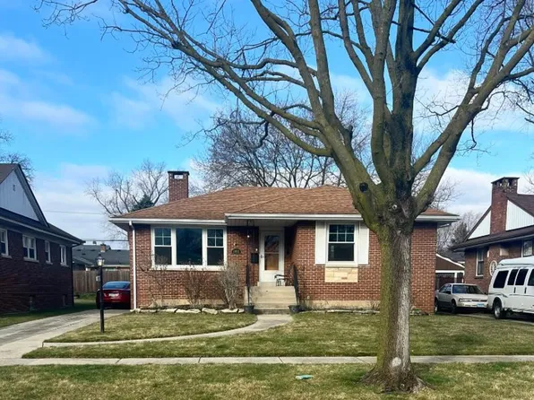 1932 Sunnyside Ave, Westchester, IL 60154