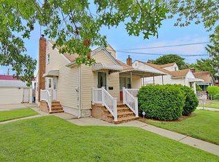 3 Harvard St, Valley Stream, NY 11580