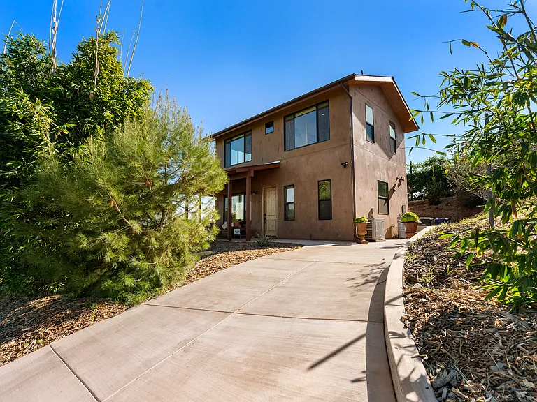 3605 1/2 Fortuna Ranch Rd — Photo 63