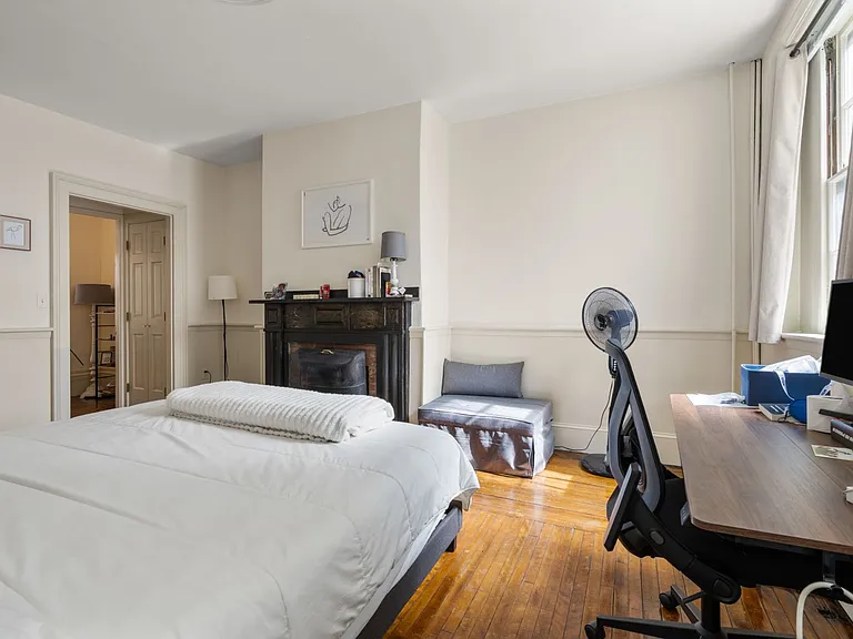 20 Temple St #1 — Photo 7