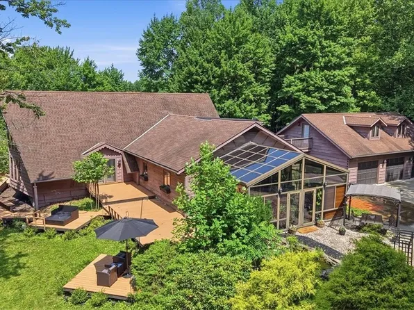 1221 Wittmer Rd, Mansfield, OH 44903