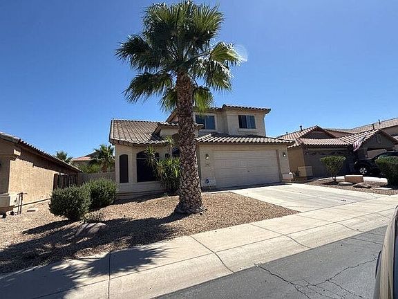 3rd image of 41961 W Anne Ln