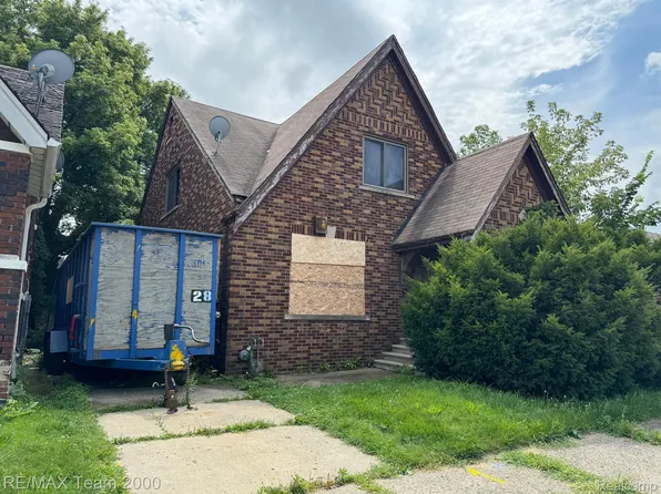 7406 Nett St, Detroit, MI 48213