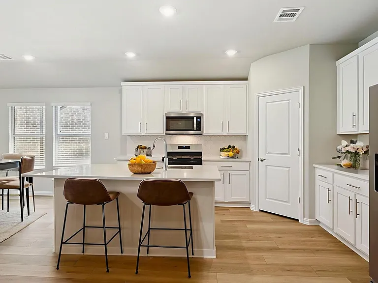 6003 Brittner Dr — Photo 4