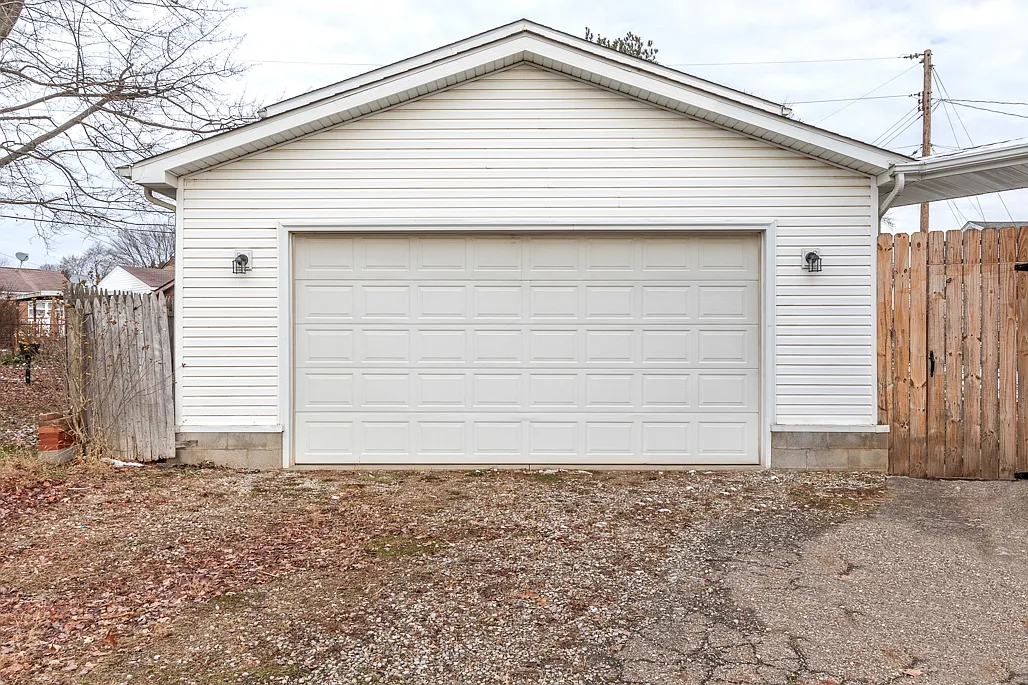 1 bed, 750 sqft, $995 — Photo 1