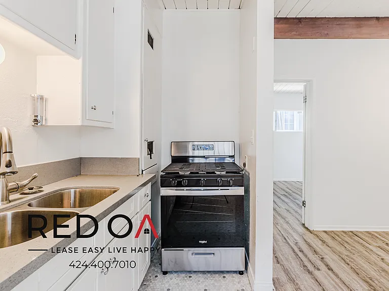 128 S Normandie Ave #G — Photo 5