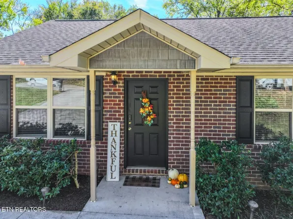 461 Robertsville Rd, Oak Ridge, TN 37830