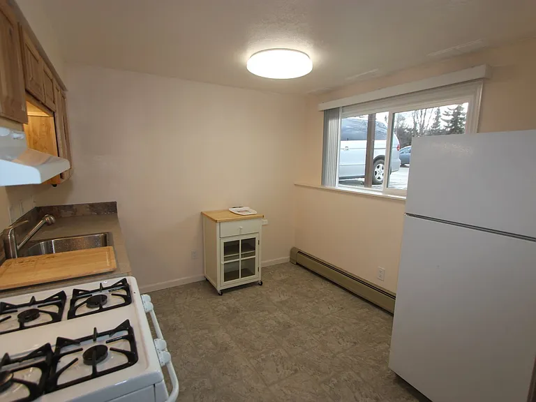 2361 Homestead Ct #1B — Photo 2
