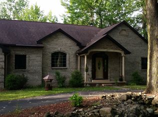 5204 State Line Rd, Ottawa Lake, MI 49267