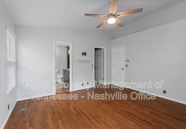 136 E Hbr — Photo 21