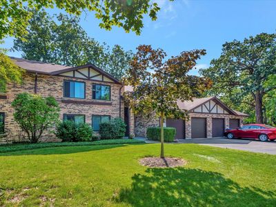 6297 Trinity Dr #2-D, Lisle, IL, 60532