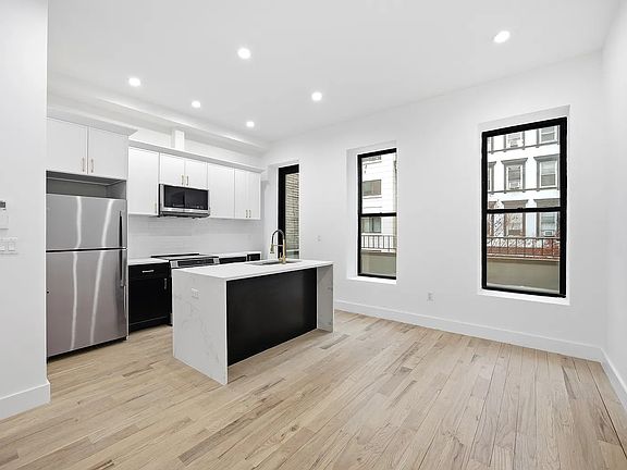 2nd image of 49 W 55th St #4A