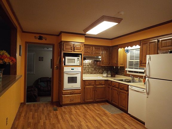 2nd image of 266 Westwood Dr