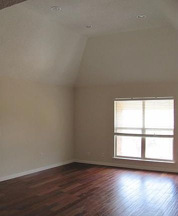 3rd image of 4433 N Stanton St APT 407