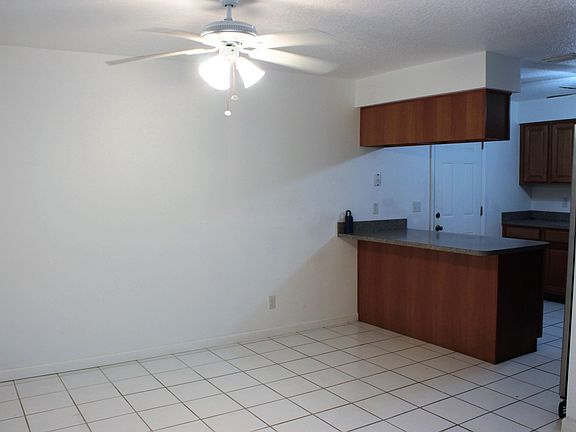5th image of 2135 Fairlane Dr