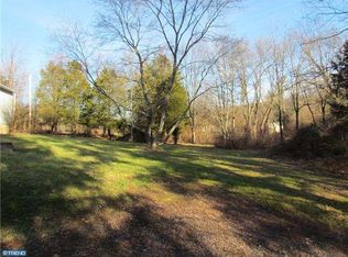 452 E Dark Hollow Rd, Pipersville, PA 18947