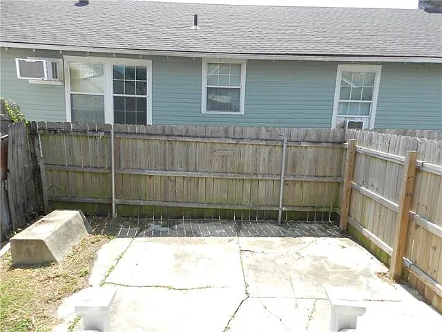 4035 Eagle St — Photo 11