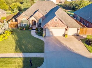 15112 Amber Run, Edmond, OK 73013