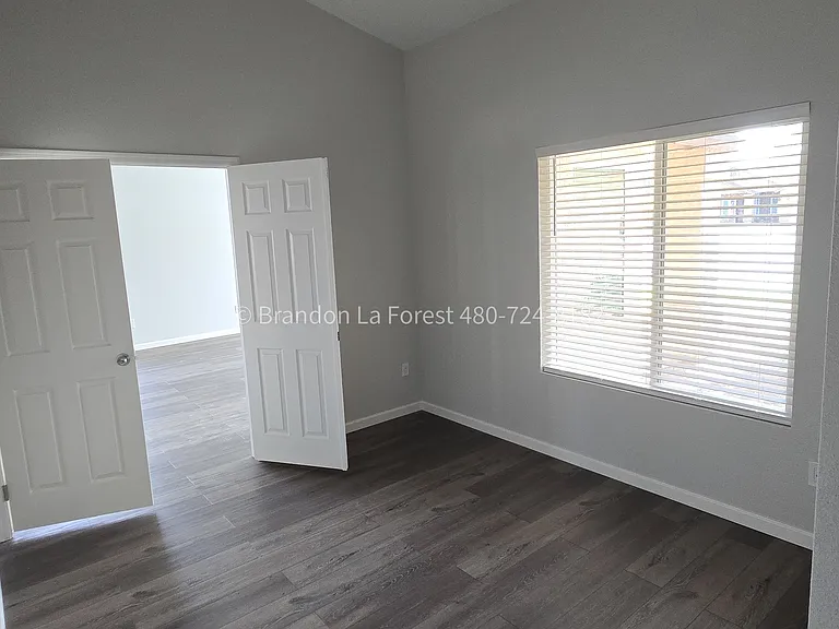 15284 N 63rd Dr — Photo 9