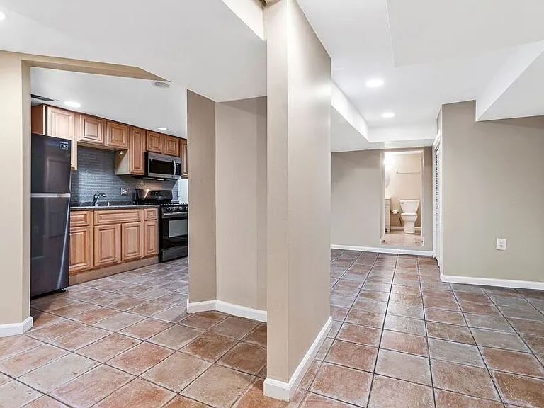 4703 Georgia Ave NW #B — Photo 19