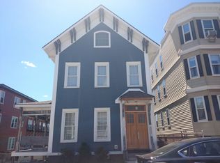 855 E 5th St, South Boston, MA 02127