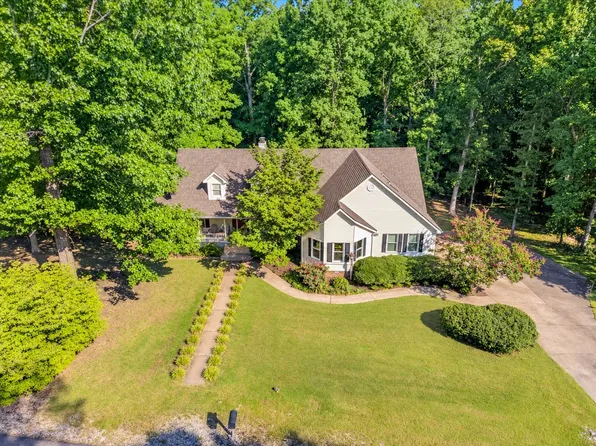 175 Castleton Cv, Paris, TN 38242